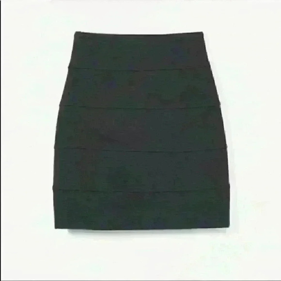 Aritzia Talula Gina Mini Skirt Dark Gray - Picture 3 of 14
